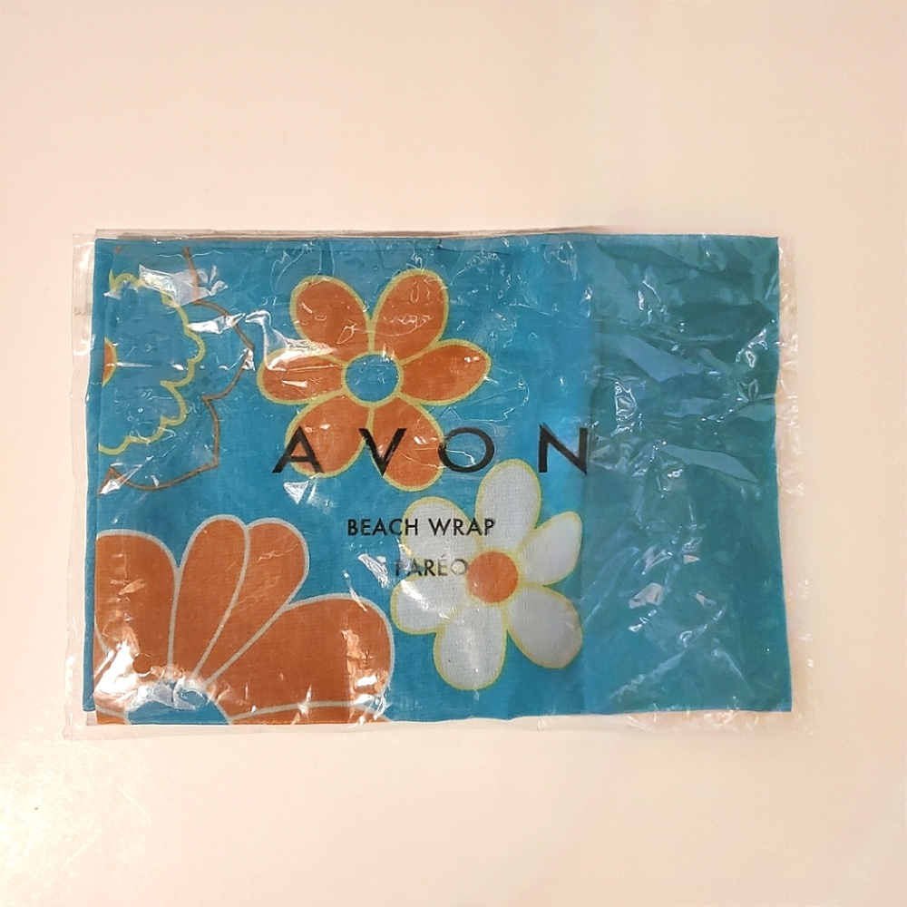 Avon Floral Beach Wrap/Paréo